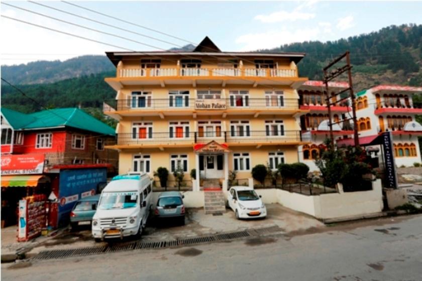 Hotel Mohan Palace Manāli Kültér fotó